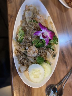 Flamin' Thai & Sushi Northeast by null