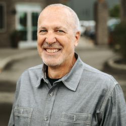 Eagle Summit Dental Group - Dr. Richard Mounce