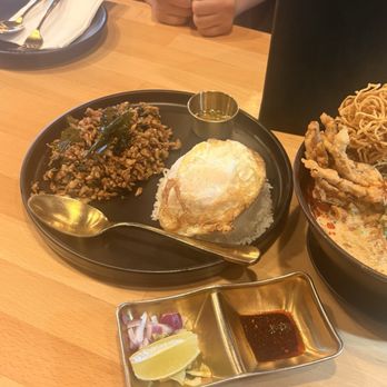 Manaao - "Holy Basil and Chili" Pad Ga-Prao - Thai Near Me - Tustin, California