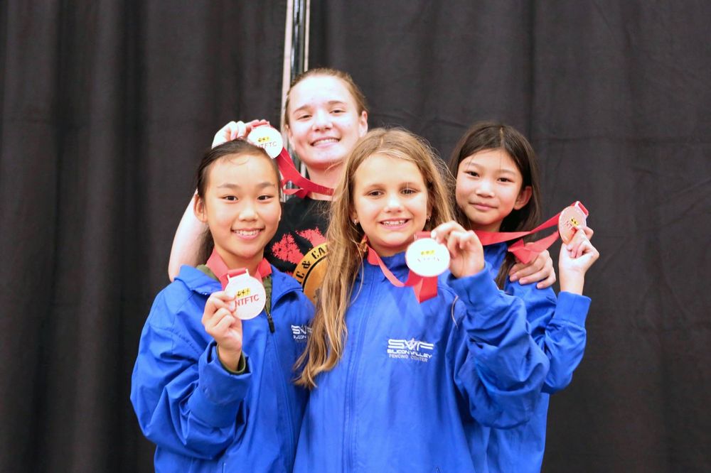 Silicon Valley Fencing Center Logo