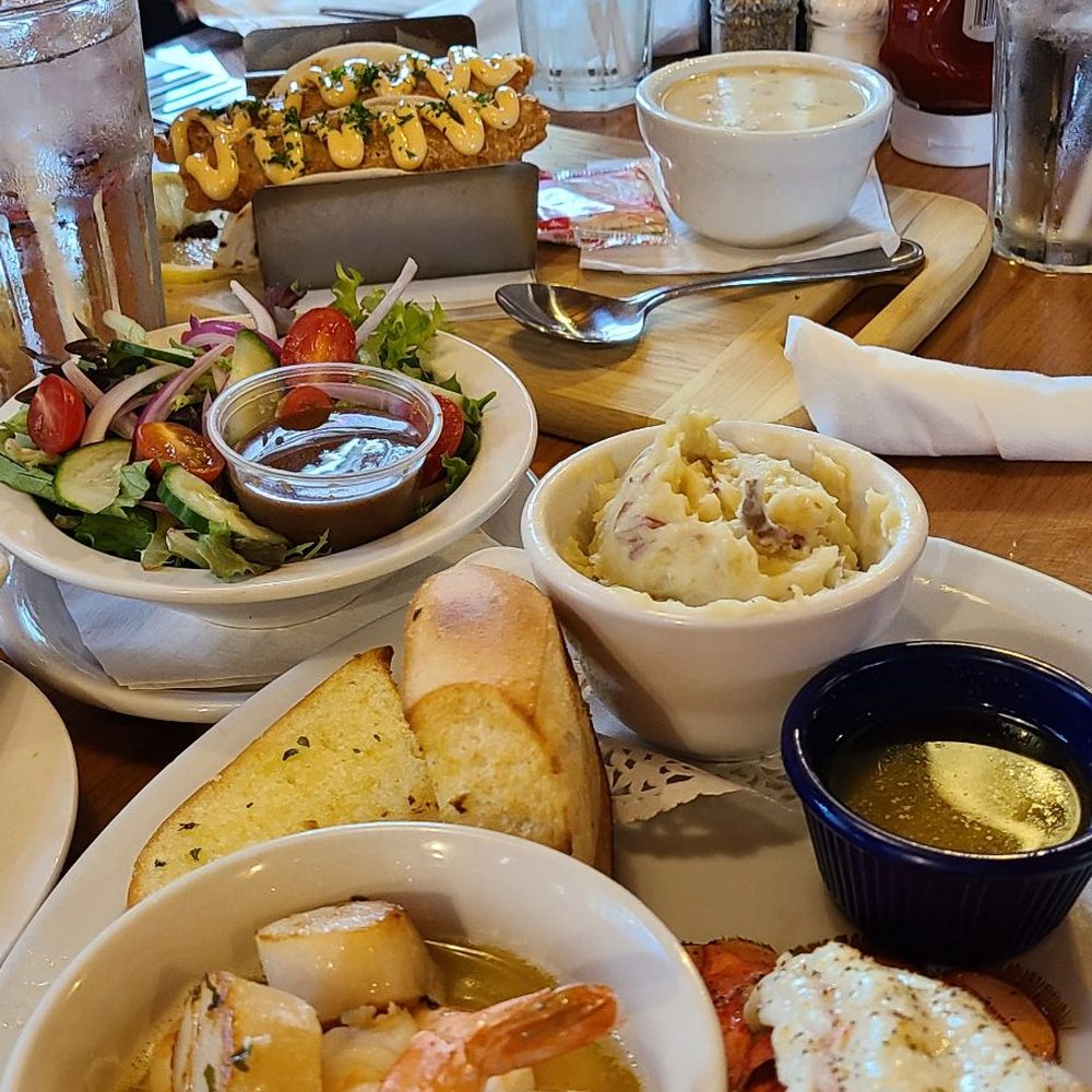 The Boathouse - Lobster tail, scallops, and jumbo shrimps $57.99 come with 2 sides garlic mashed and garden salad - Seafood Near Me - Belleville, Ontario The Boathouse - Lobster tail, scallops, and jumbo shrimps $57.99 come with 2 sides garlic mashed and garden salad - Seafood Near Me - Belleville, Ontario