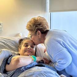 MemorialCare Long Beach Medical Center - Get well kisses from Mom (Mima)