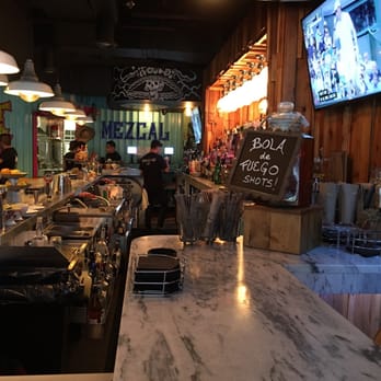 Broken English Taco Pub - The Loop - Bar - Mexican Near Me - Chicago, Illinois