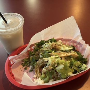 Cielito Lindo Taqueria - Horchata and 2 Chicken Tacos - Mexican Near Me - Williamsville, New York