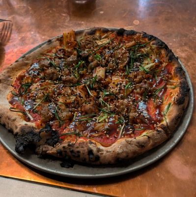 Pizzeria Lola by null