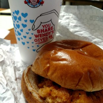 Wendy's - a chicken sandwich and a cup of coffee - Fast Food Near Me - Hamilton, New Jersey