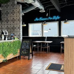 Navarros Taqueria