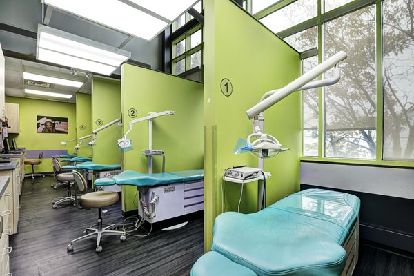 Abra Dental - Formerly Childsmiles Newark ABRA DENTAL - SOMME ST - Updated June 2025 - 52 Photos & 60 Reviews