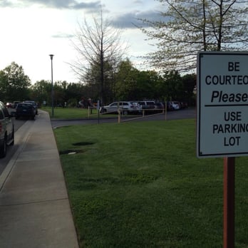 Jack E Hill Park - They discourage street parking - Parks Near Me - Elk Grove, California