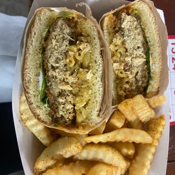 Bangin’ Vegan Eats - Thic chic - Food Trucks Near Me Bangin’ Vegan Eats - Thic chic - Food Trucks Near Me