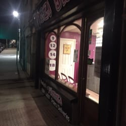 The Pizza Shop