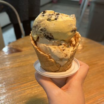 Adaline Ice Cream - oreo cookie dough ice cream cookie butter ice cream - Ice Cream & Frozen Yogurt Near Me - Oneonta, New York Adaline Ice Cream - oreo cookie dough ice cream cookie butter ice cream - Ice Cream & Frozen Yogurt Near Me - Oneonta, New York
