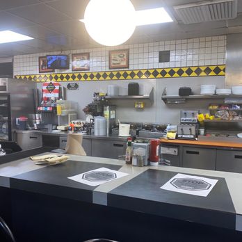 Waffle House - Galveston - Front area - Diners Near Me - Galveston, Texas Waffle House - Galveston - Front area - Diners Near Me - Galveston, Texas