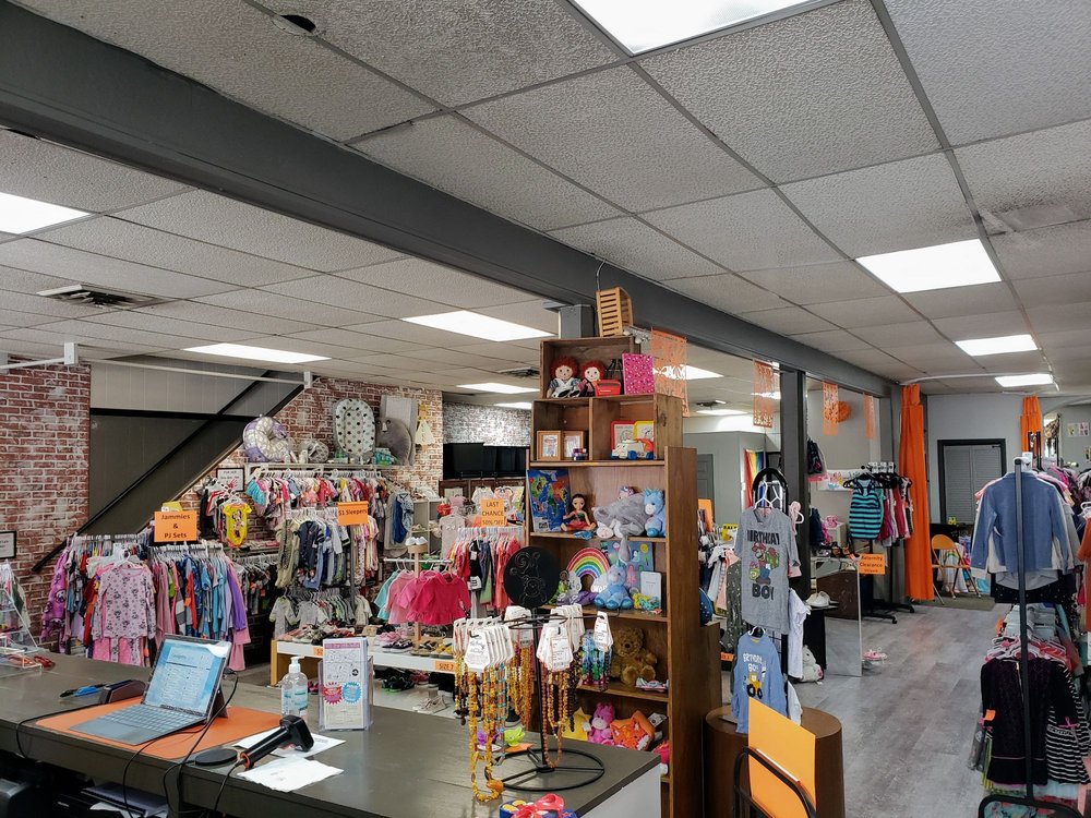 IT TAKES A VILLAGE KIDS AND MATERNITY CONSIGNMENT SHOP Used, Vintage