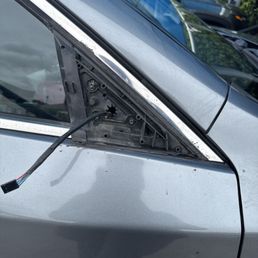 Broken mirror Broken mirror