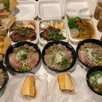 Chef Papa Vietnamese Kitchen - Signature Pho; Pho, Beef Stew Noodle soup; Porkchop Rice; House Special Banh Mi; Crispy Wings; Bone Marrow; Spring Rolls; Vietnamese Pancake - Vietnamese Near Me - Flushing, New York