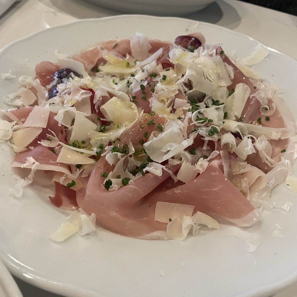 Piano Piano - Prosciutto di San Daniele - Italian Near Me - Toronto, Ontario Piano Piano - Prosciutto di San Daniele - Italian Near Me - Toronto, Ontario