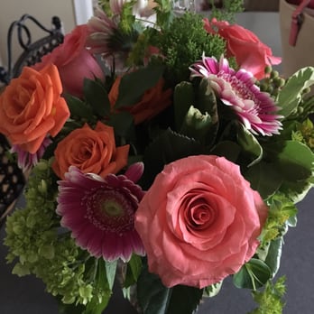 Cedar Grove Gardens - Florists Near Me - Dorchester, Massachusetts