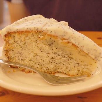 Lodewieck - gâteau citron pavot - French Near Me - Den Haag, ZH Lodewieck - gâteau citron pavot - French Near Me - Den Haag, ZH