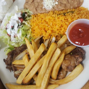 Three Brothers Grill - Carne asada - Mexican Near Me - Pottstown, Pennsylvania