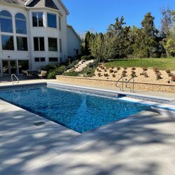 Serenity Pools - 18x36 with stadium steps and a diving board
Dublin OH