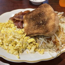 Grammy's Kitchen - Classic Breakfast