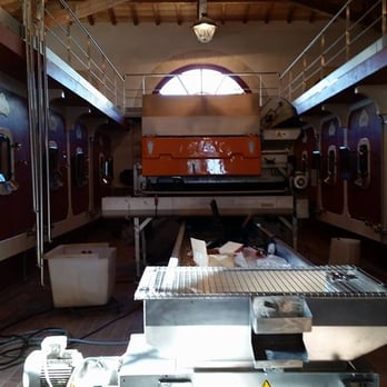 Château Gazin - Crusher Room - Wineries Near Me - Pomerol, 33