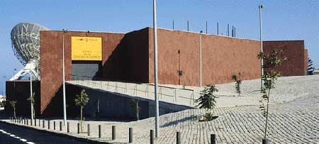 Museo de La Ciencia y El Cosmos by null