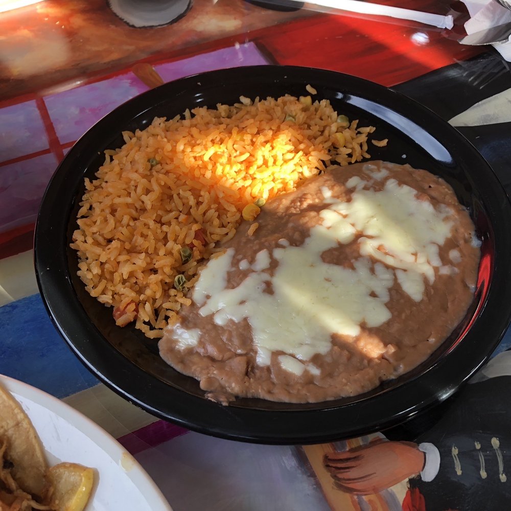 El Jaripeo - a plate of mexican food - Mexican Near Me - Little Chute, Wisconsin
