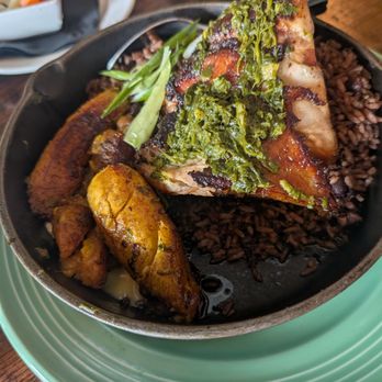Oyo - Jerk pork shoulder - Latin American Near Me - Pleasanton, California Oyo - Jerk pork shoulder - Latin American Near Me - Pleasanton, California