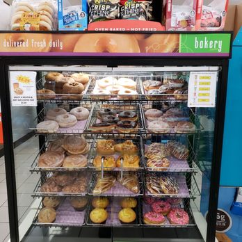 7-Eleven - Pastry cabinet ..fresh daily - Convenience Stores Near Me - Melville, New York