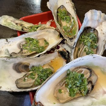 Chason's - 5/5 oysters was bomb  $1.99 on Wednesday - Seafood Near Me - Elk Grove, California