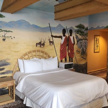 Fantasyland Hotel - Hotels Near Me - Edmonton, Alberta