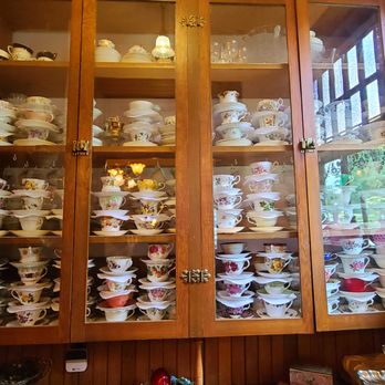Deepwood Museum & Gardens - So. Many. Tea. Cups. - Museums Near Me - Salem, Oregon Deepwood Museum & Gardens - So. Many. Tea. Cups. - Museums Near Me - Salem, Oregon