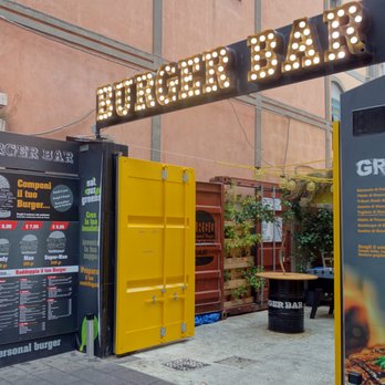 Cargo Burger Bar - Burgers Near Me - Salerno, SA