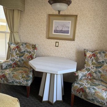 Bar Harbor Grand Hotel - Beautiful sitting area. - Hotels Near Me - Bar Harbor, Maine
