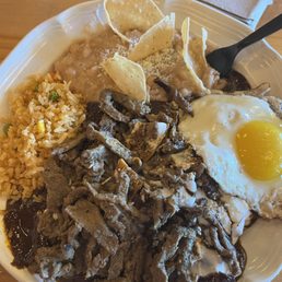 Chiliquiles mole