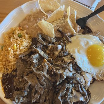 Jugos Acapulco - Chiliquiles mole - Mexican Near Me - Garden Grove, California