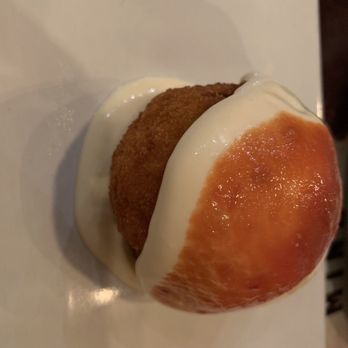 Miño - Patata brava - Seafood Near Me - Barcelona, B
