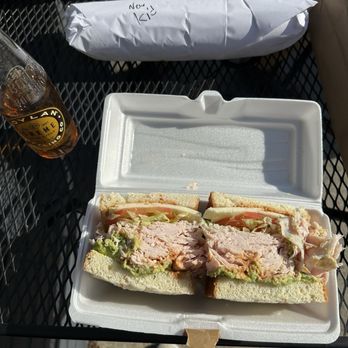 Golds Deli - Delis Near Me - Columbia, Tennessee Golds Deli - Delis Near Me - Columbia, Tennessee