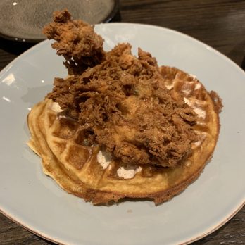 Roister - New American Near Me - Chicago, Illinois