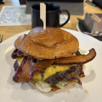 Redbird Scratch Kitchen + Bar - B.O.G. Burger - Chicken Wings Near Me - Tucson, Arizona