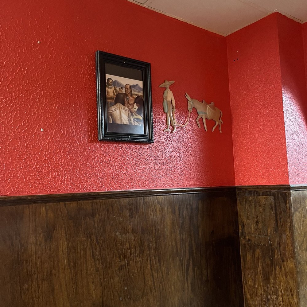 Pulque - Inside Decor - Mexican Near Me - Wright City, Missouri Pulque - Inside Decor - Mexican Near Me - Wright City, Missouri