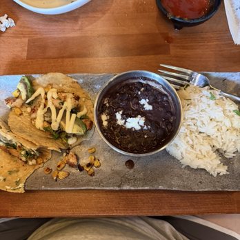 Selva Rosa - Shrimps tacos - Latin American Near Me - Maitland, Florida