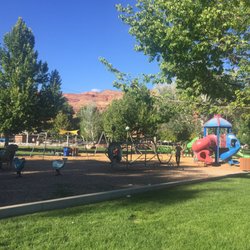 Swanny City Park - Playground
