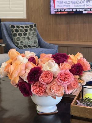 Empty Vase Florist by null