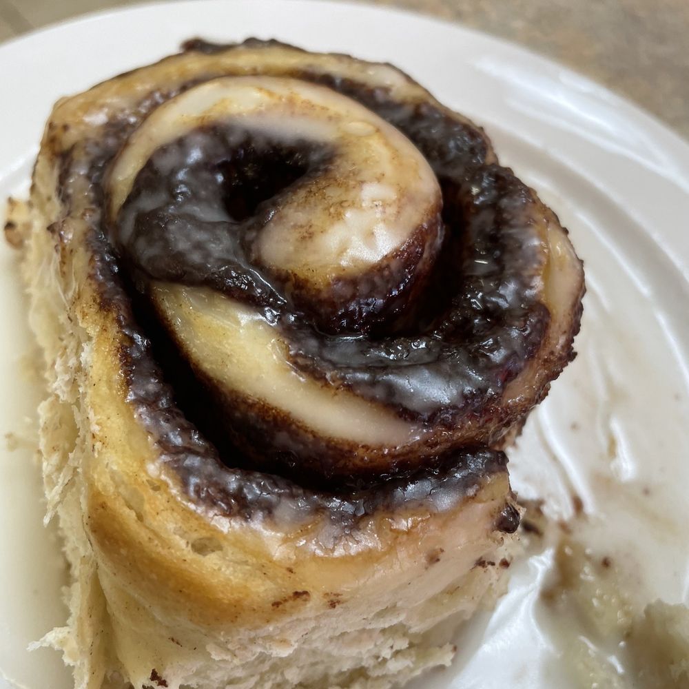 Duffy's Restaurant - Half eaten cinnamon roll, so good! - American Near Me - Broken Arrow, Oklahoma