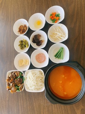 Yunnan Style Rice Noodle by null