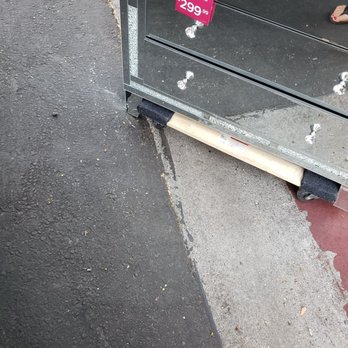 Lugg - Movers Near Me