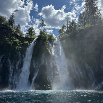 McArthur Burney Falls State Park - Hiking Near Me - Burney, California McArthur Burney Falls State Park - Hiking Near Me - Burney, California